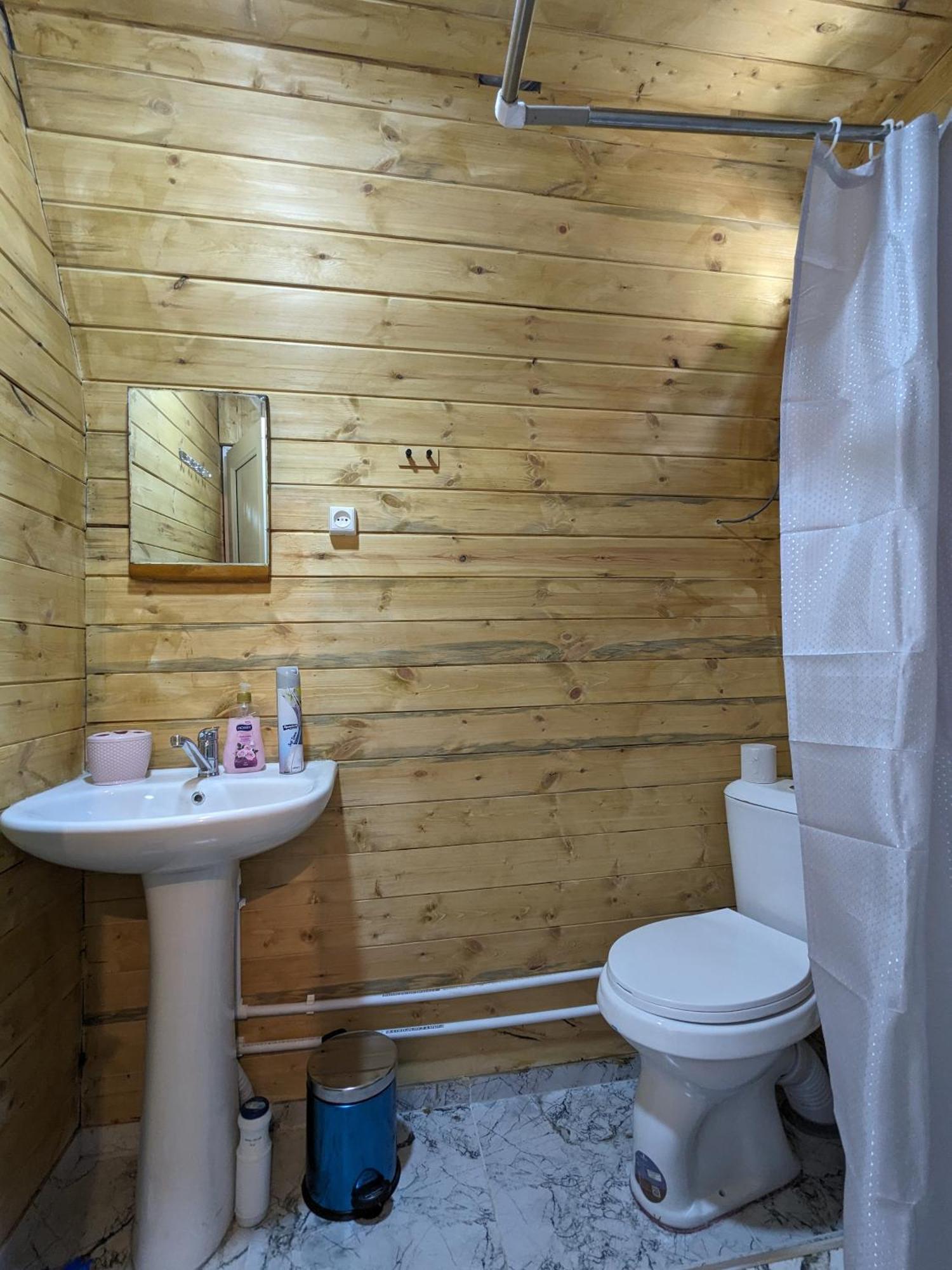 Guest House In Zhabeshi Lali Bagian luar foto