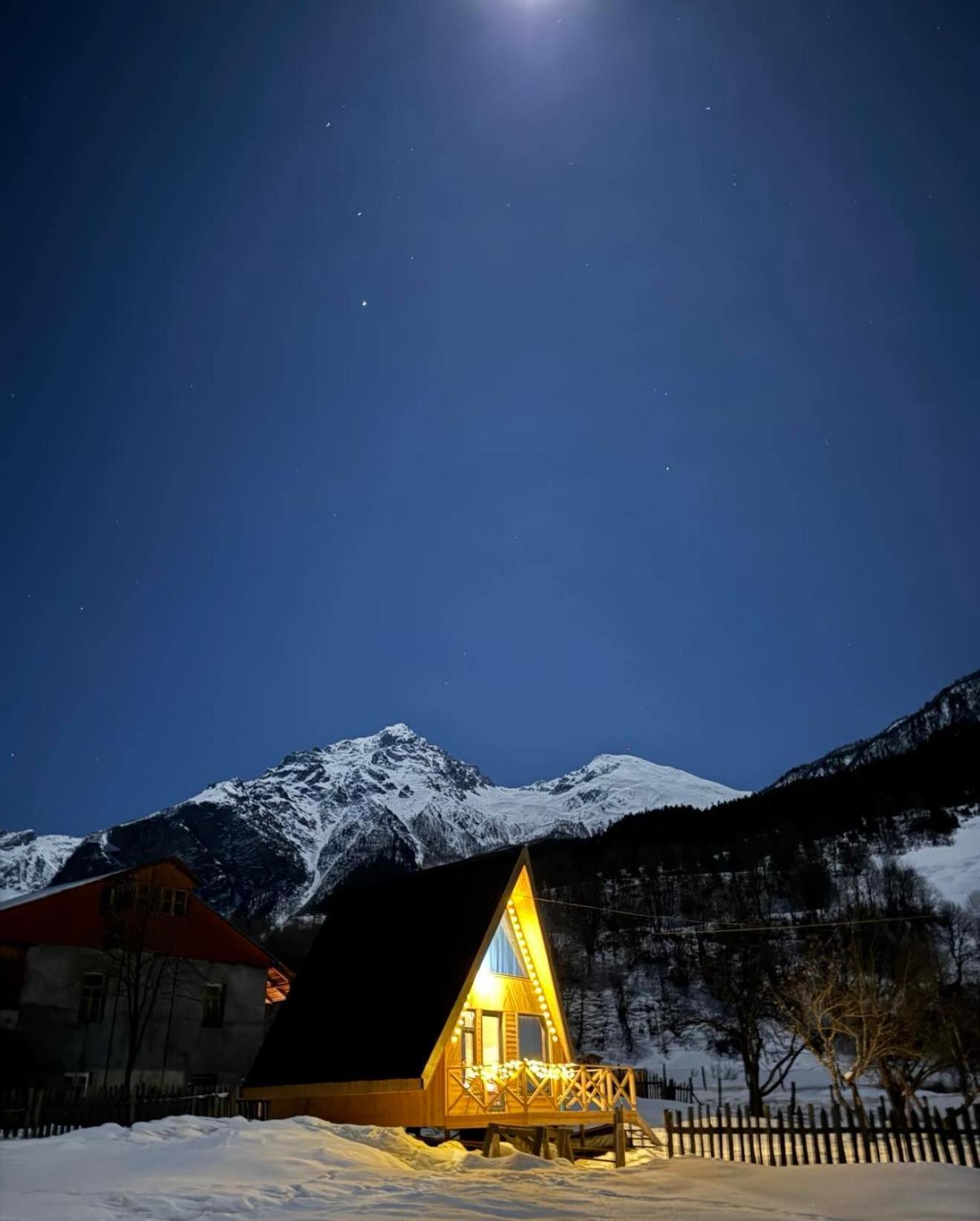 Guest House In Zhabeshi Lali Bagian luar foto