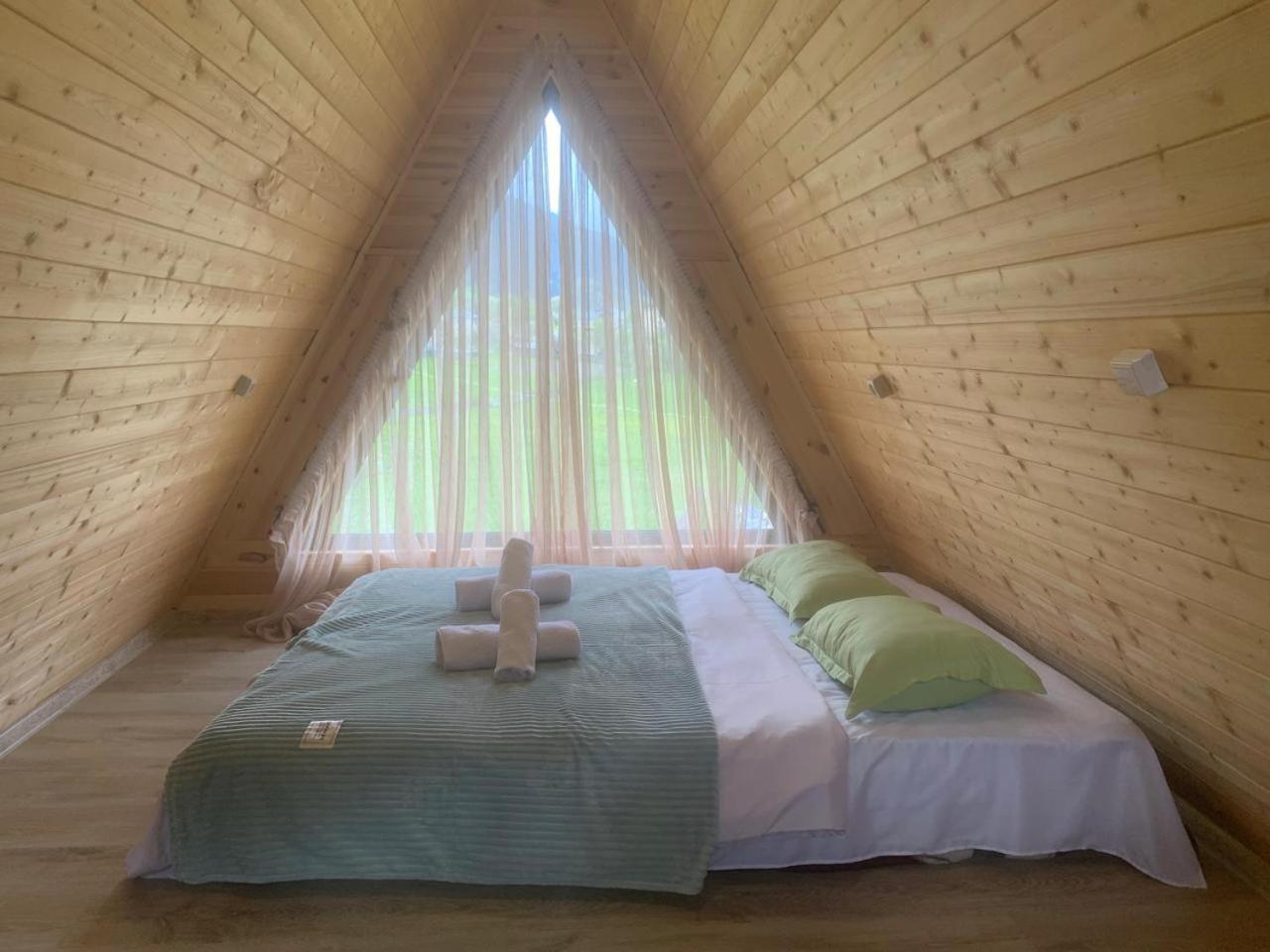 Guest House In Zhabeshi Lali Bagian luar foto